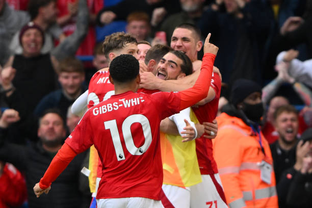 他不仅是一 他不仅是一